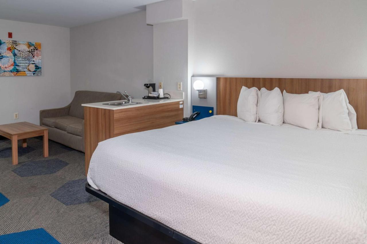 Microtel Inn & Suites By Wyndham Pigeon Forge Eksteriør bilde