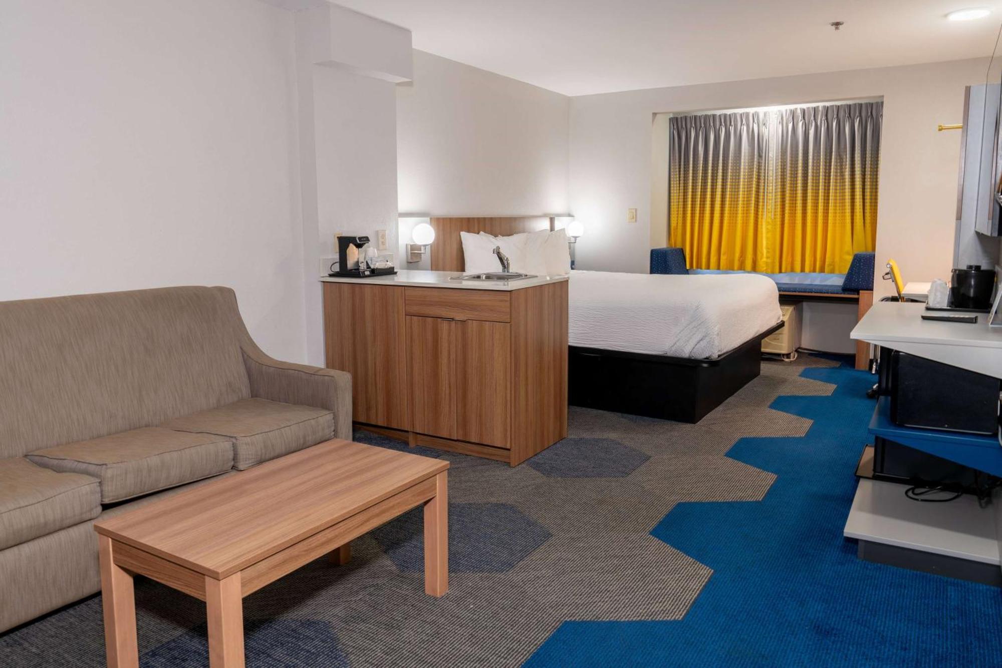 Microtel Inn & Suites By Wyndham Pigeon Forge Eksteriør bilde